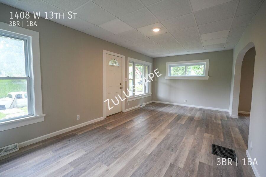 1408 W 13th St - Photo 3 of 23