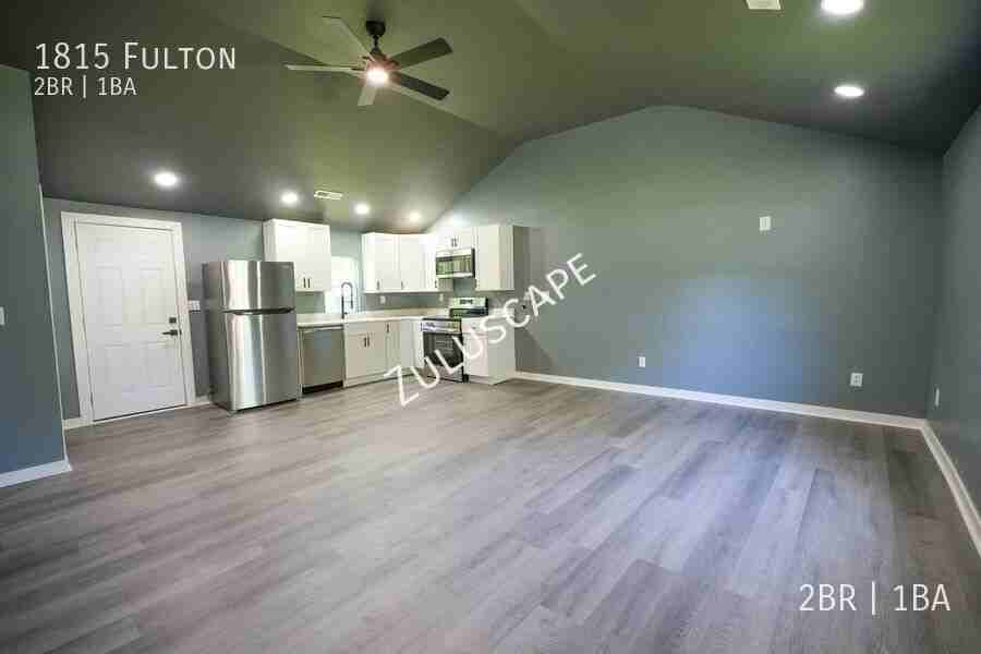1815 Fulton St - Photo 2 of 13