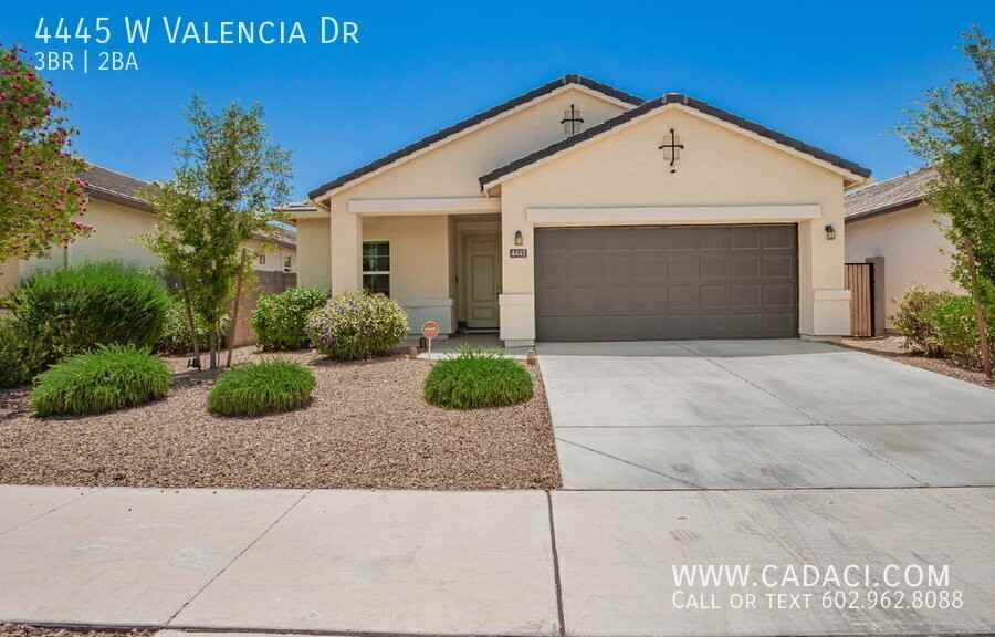 4445 W Valencia Dr - Photo 6 of 33