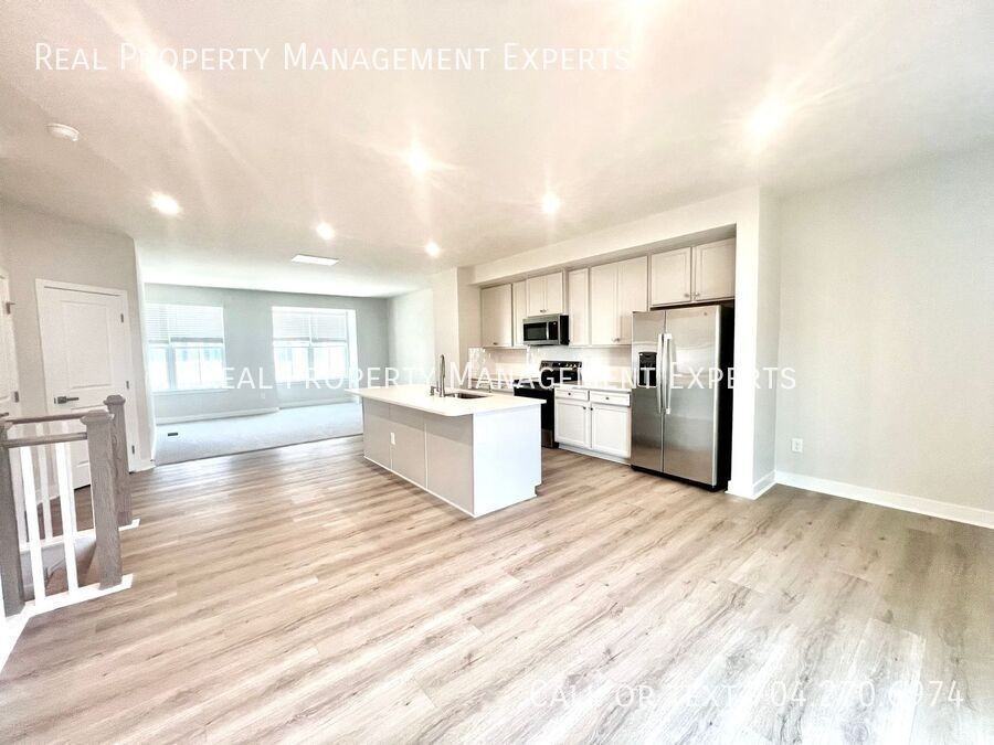 1068 Bracken Hill Rd - Photo 3 of 17