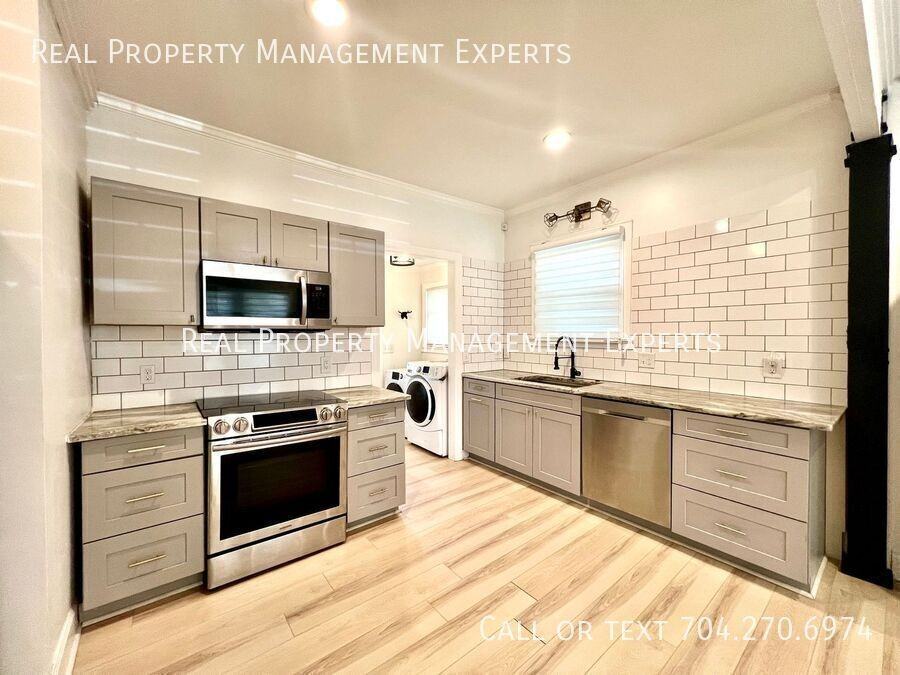 2710 Kendrick Ave - Photo 4 of 17