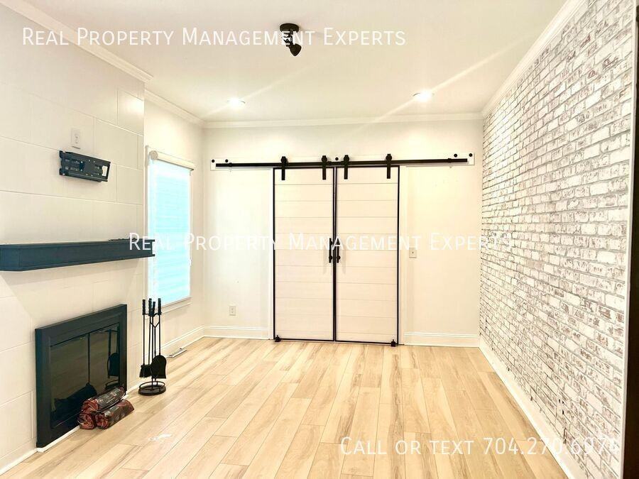 2710 Kendrick Ave - Photo 5 of 17