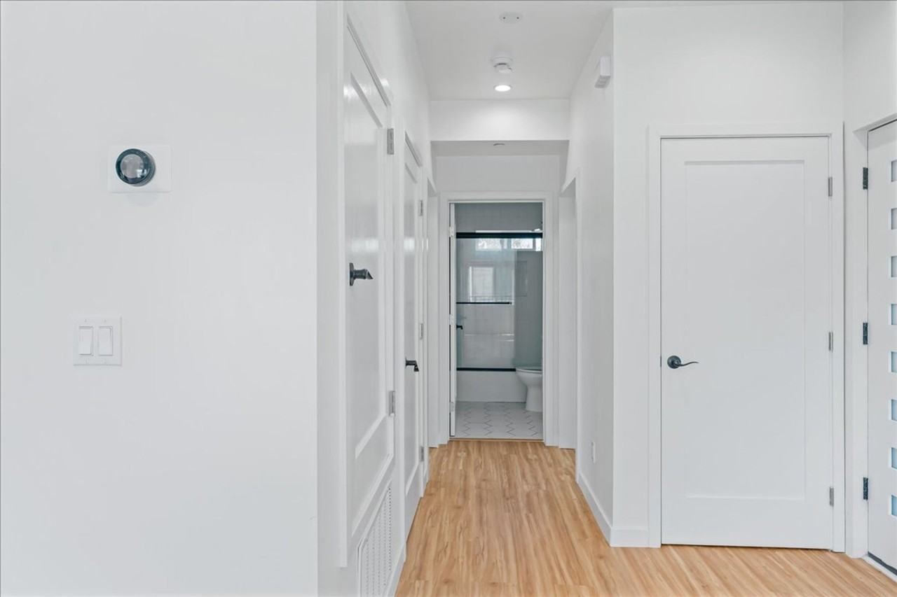 4019 Mont Clair St - Photo 5 of 18