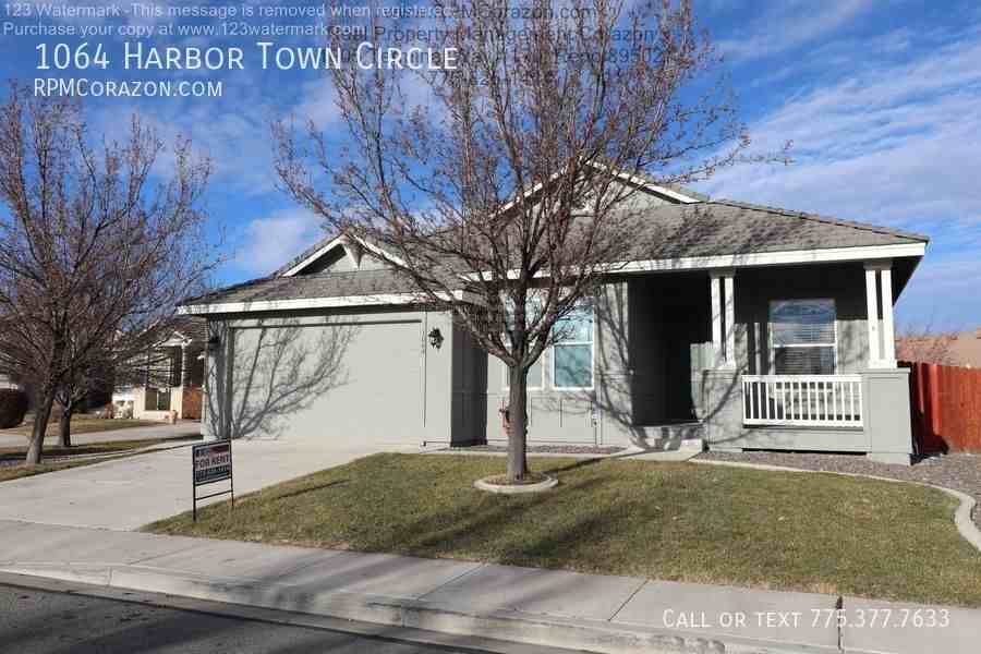 1064 Harbor Town Cir - Photo 2 of 15