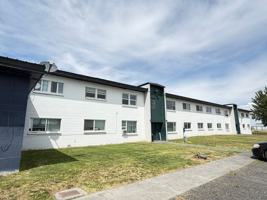 featured image of 6379 Arnold Dr Ne