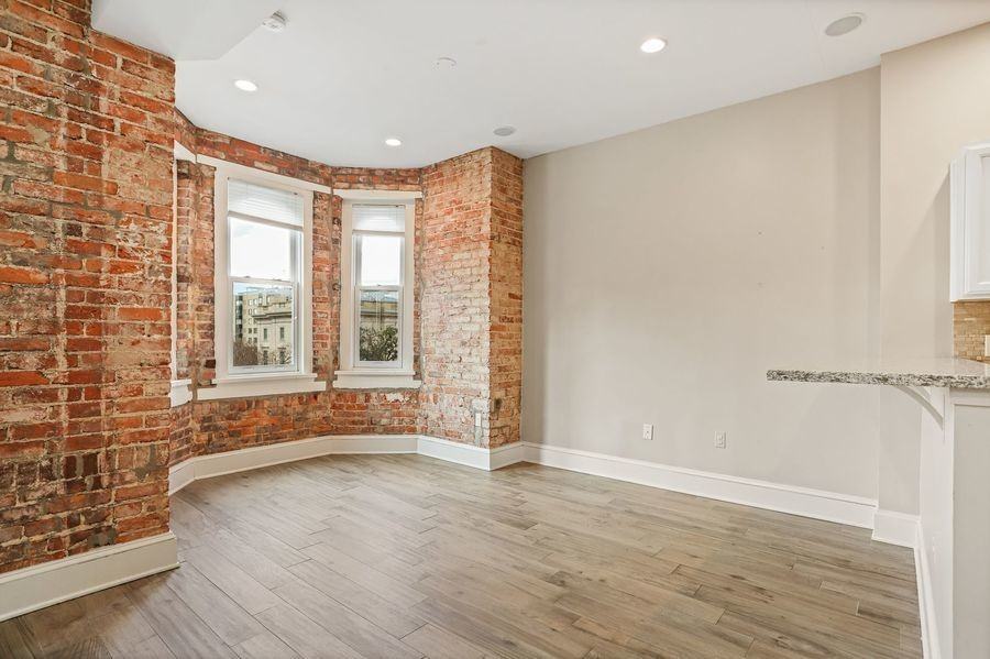 1227 15th St Nw #4 - Photo 7 of 29