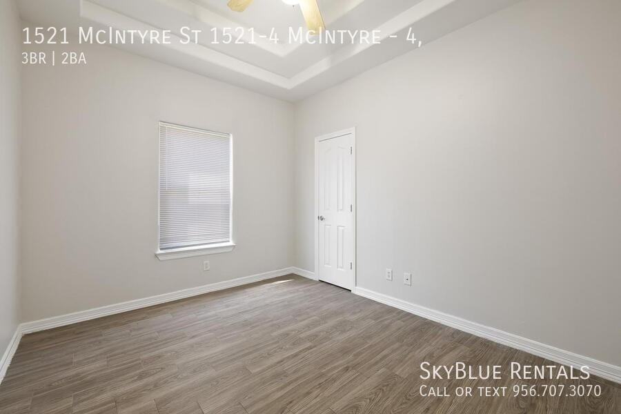 1521 McIntyre St 1521-4 McIntyre #4 - Photo 5 of 14
