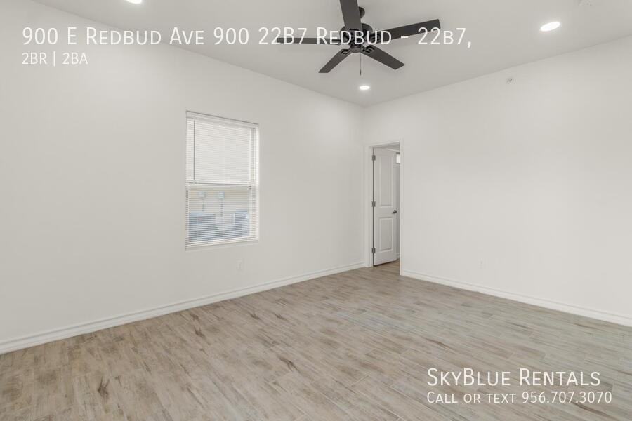 900 E Redbud Ave 900 22B7 Redbud #22B7 - Photo 4 of 8