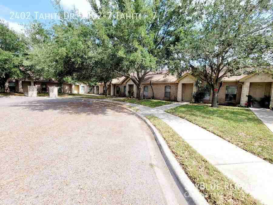 2402 Tahiti Dr #7