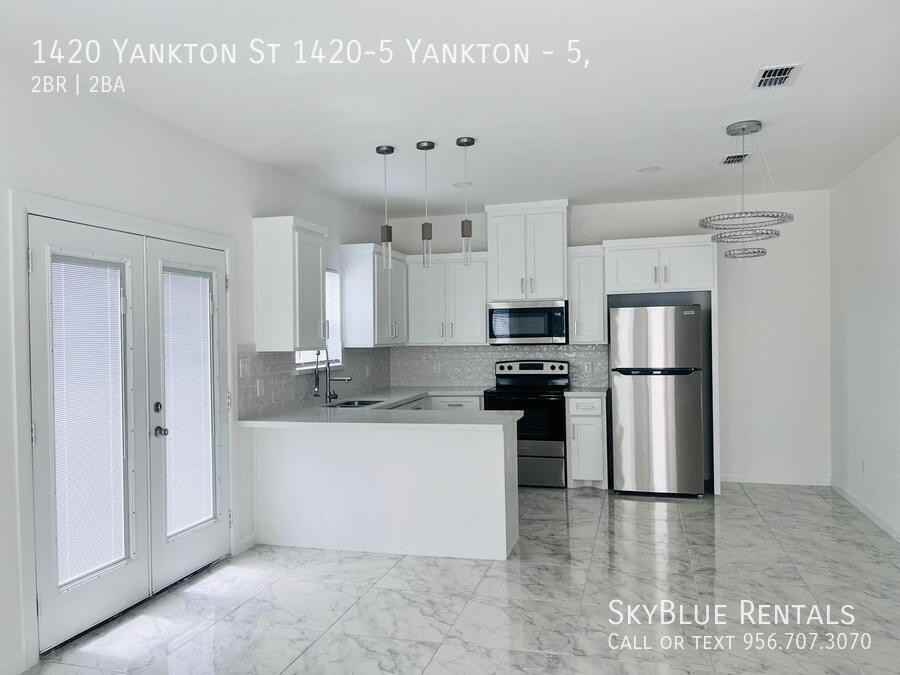 YANKTON & #5 - Photo 5 of 16