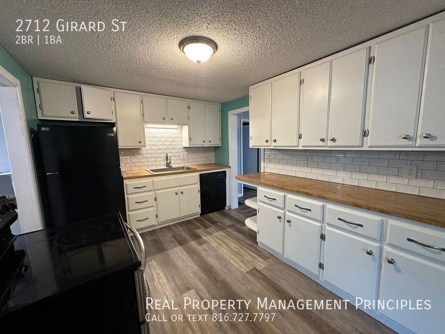 2712 Girard Ave - Photo 6 of 20