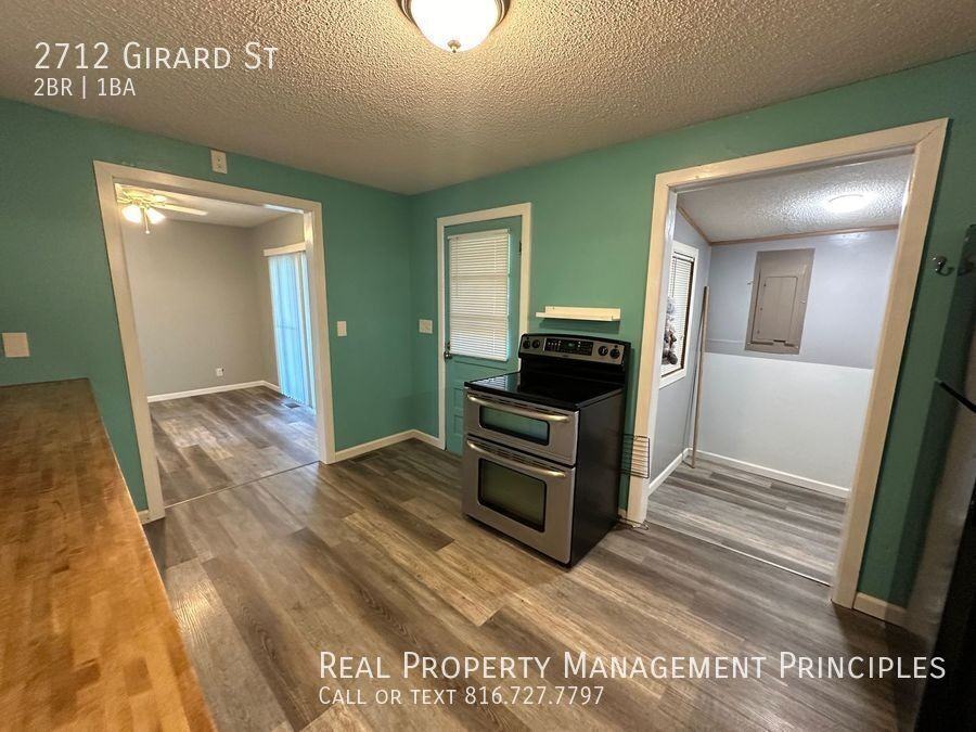 2712 Girard Ave - Photo 7 of 20