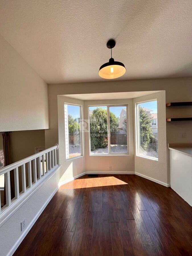 6734 Akerman Dr - Photo 4 of 20