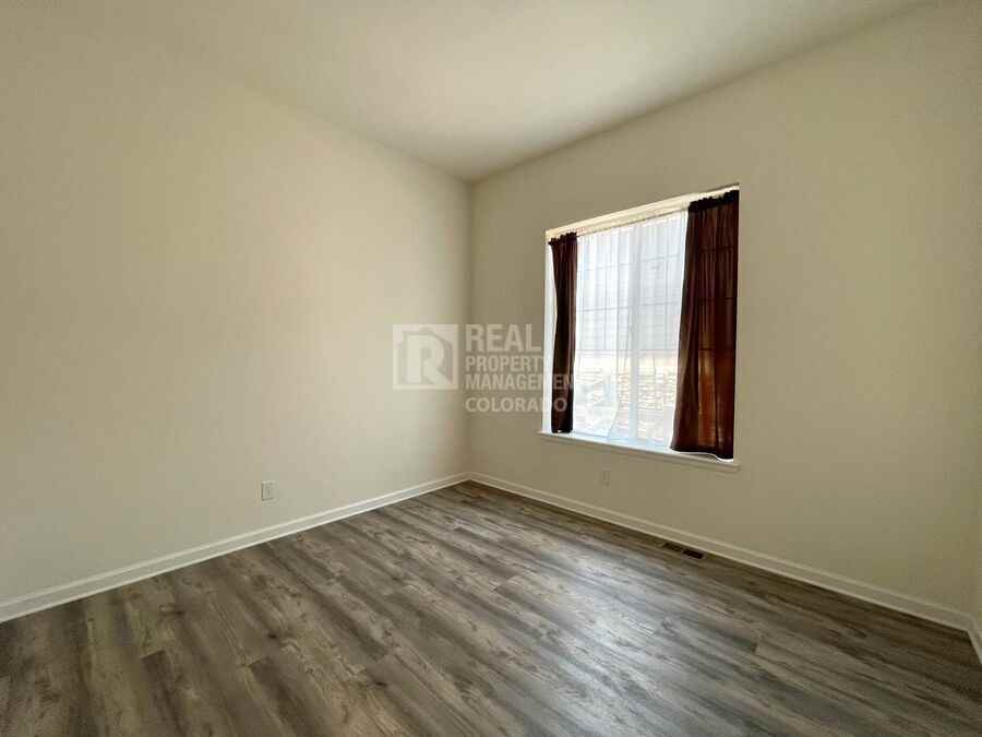 22345 E Bailey Pl - Photo 4 of 17
