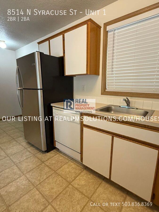 8514 N Syracuse St #1 - Photo 5 of 31