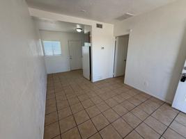 featured image of 2430 S 5th Ave