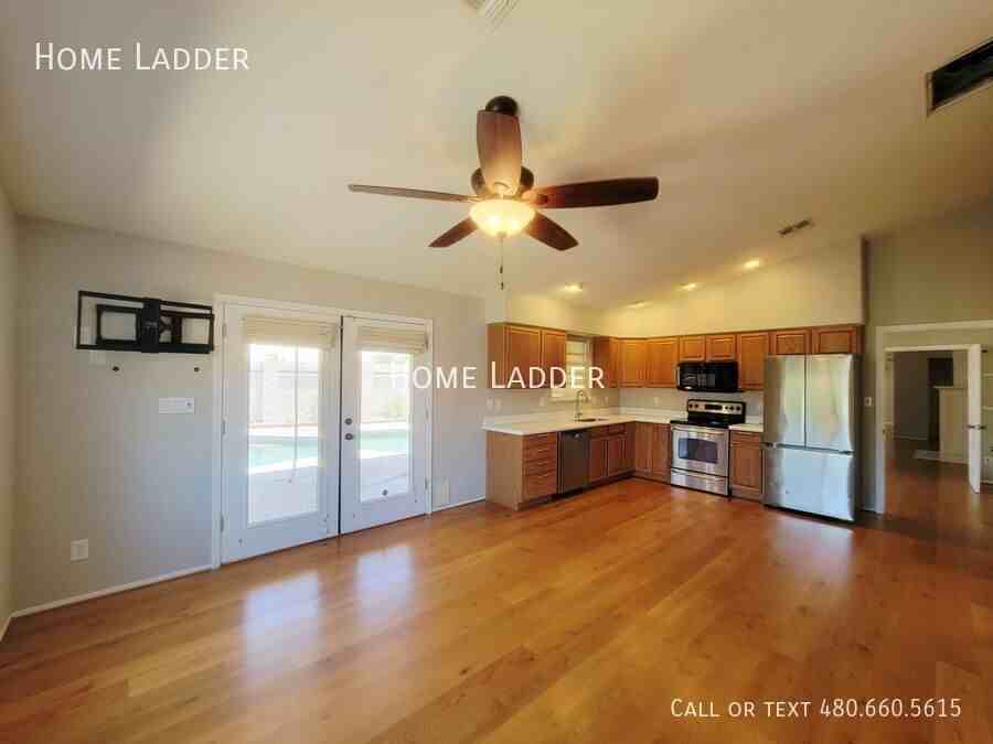 11520 W Citrus Grv - Photo 3 of 37