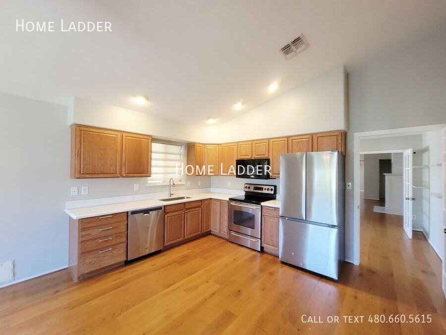 11520 W Citrus Grv - Photo 4 of 37