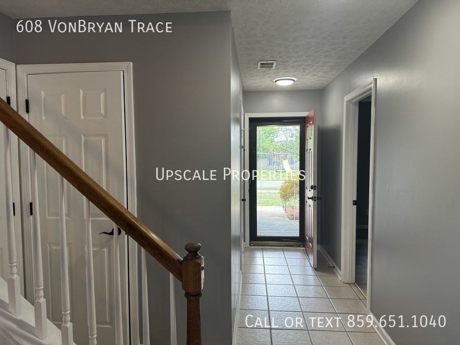 608 Vonbryan Trce - Photo 5 of 24