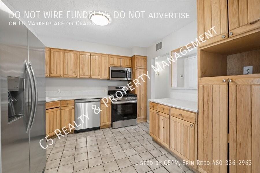 1418 W 7th Pl - Photo 7 of 32