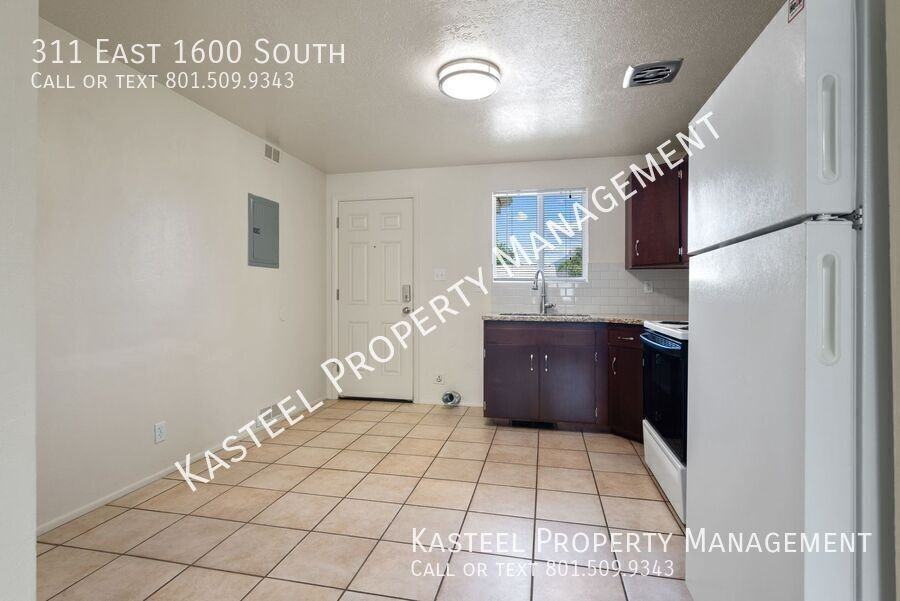311 E 1600 S - Photo 6 of 15