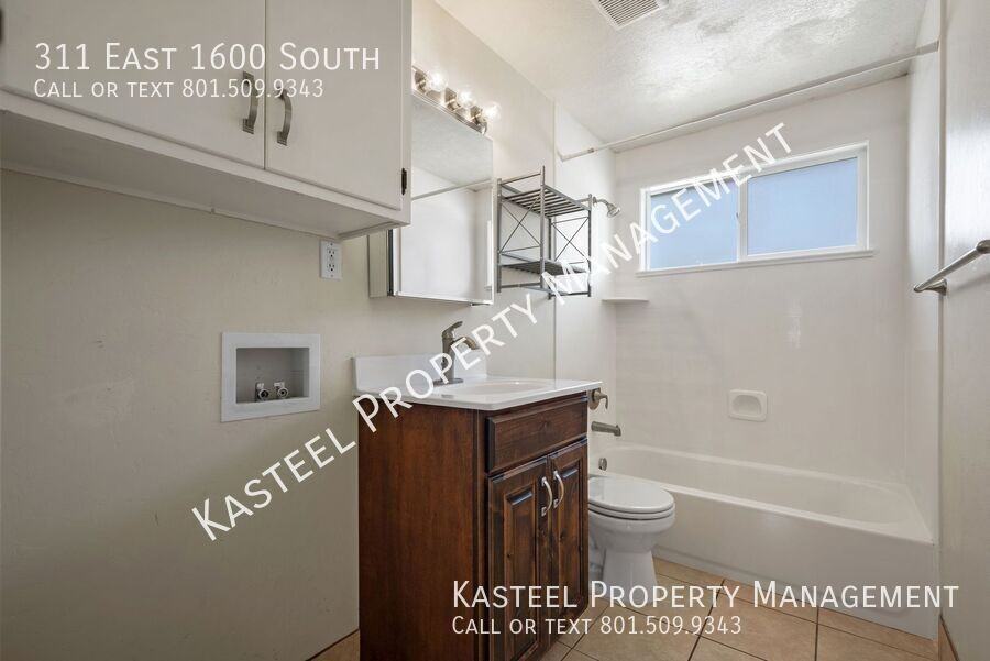 311 E 1600 S - Photo 7 of 15