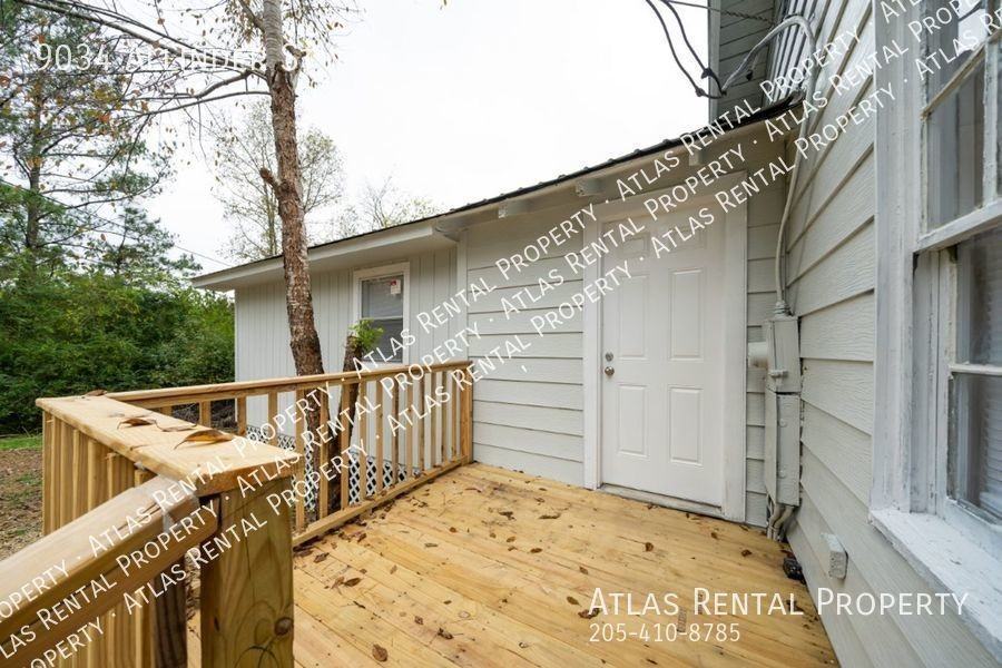 9034 Allinder St - Photo 7 of 29