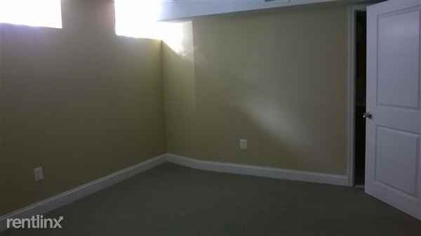 3808 Callaway Ave - Photo 2 of 9