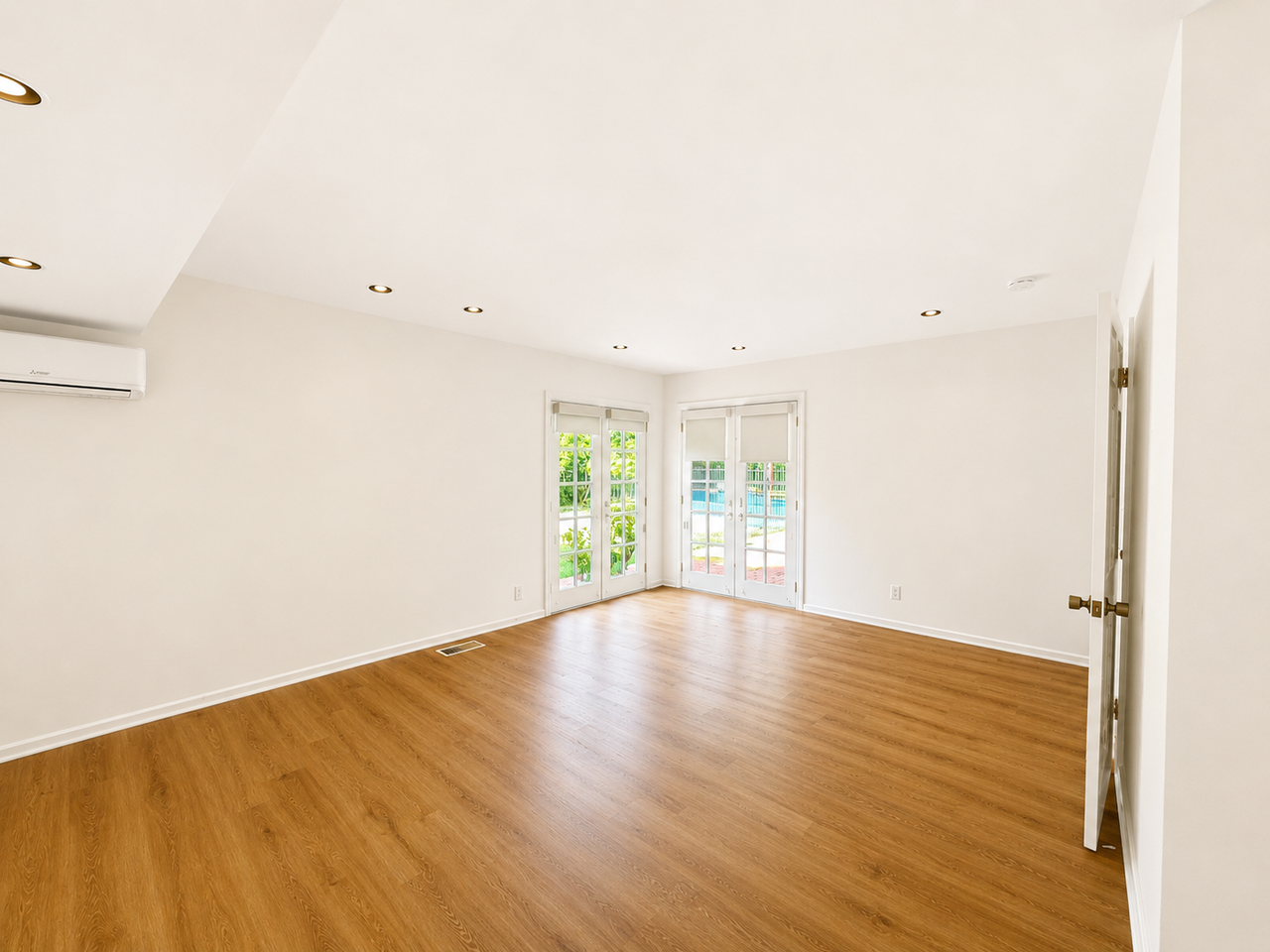 2570 Wallingford Rd - Photo 5 of 9