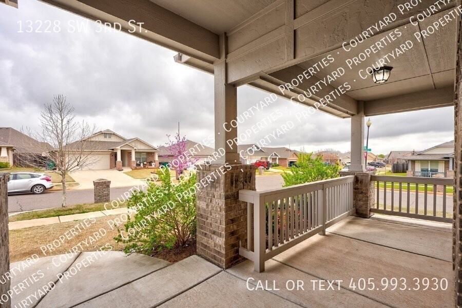 13228 Sw 3rd St - Photo 6 of 50