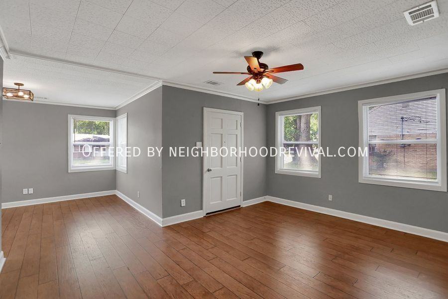 4104 Fizer Ave - Photo 6 of 31