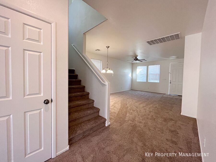11609 Whipkey St - Photo 4 of 27