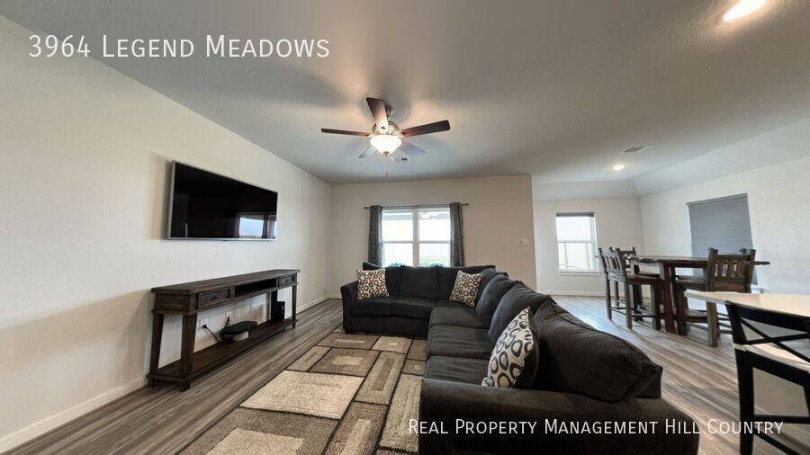 3964 Legend Mdws - Photo 6 of 23