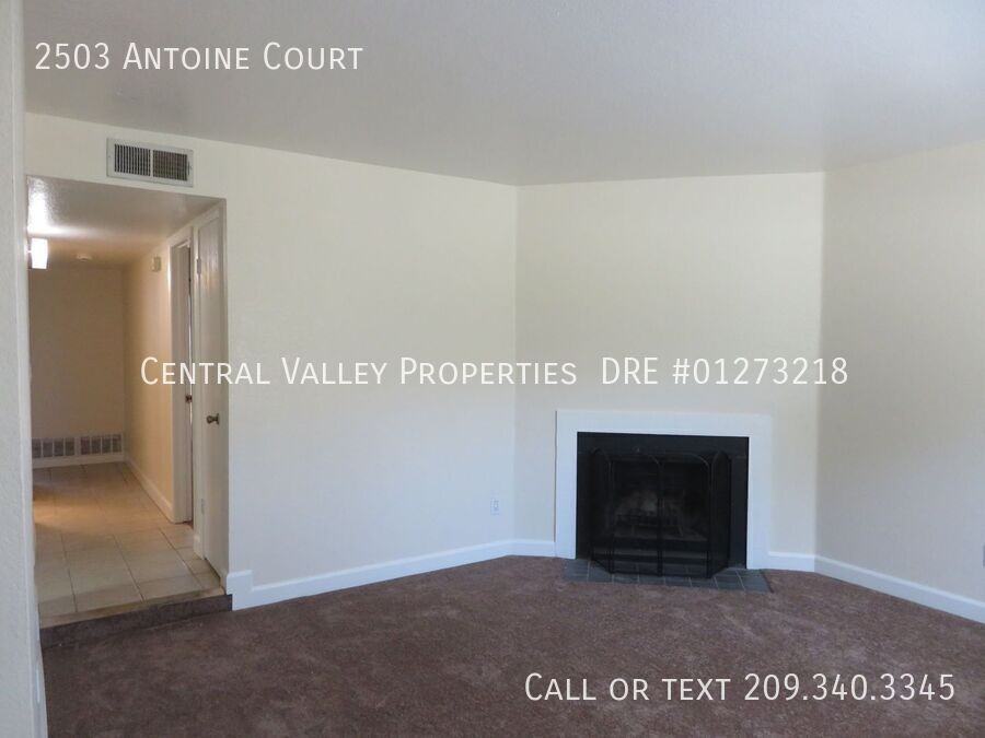 2503 Antoine Ct - Photo 2 of 5