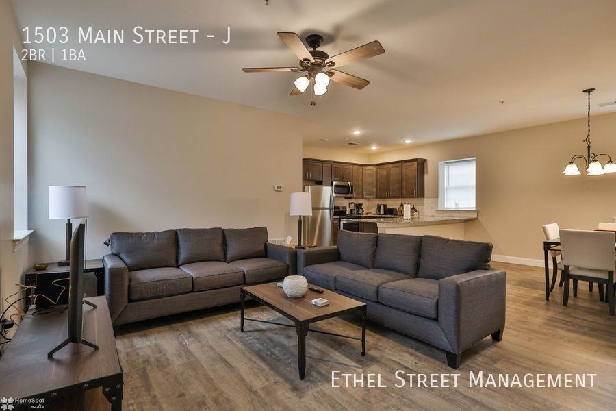 1503 Main St #J - Photo 7 of 26