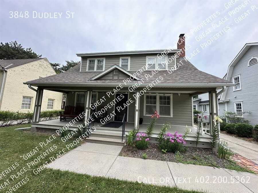 3848 Dudley St - Photo 2 of 39