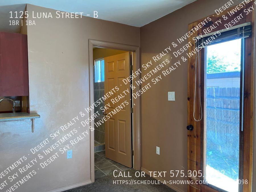 1125 Luna St #B - Photo 3 of 13