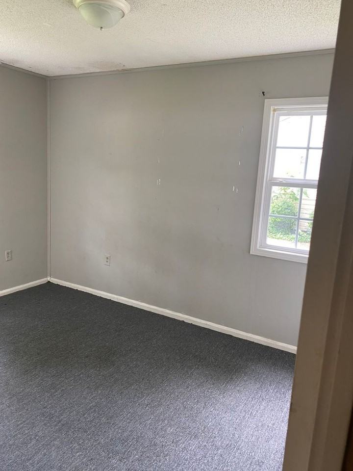 4889 Montgomery Rd - Photo 2 of 8