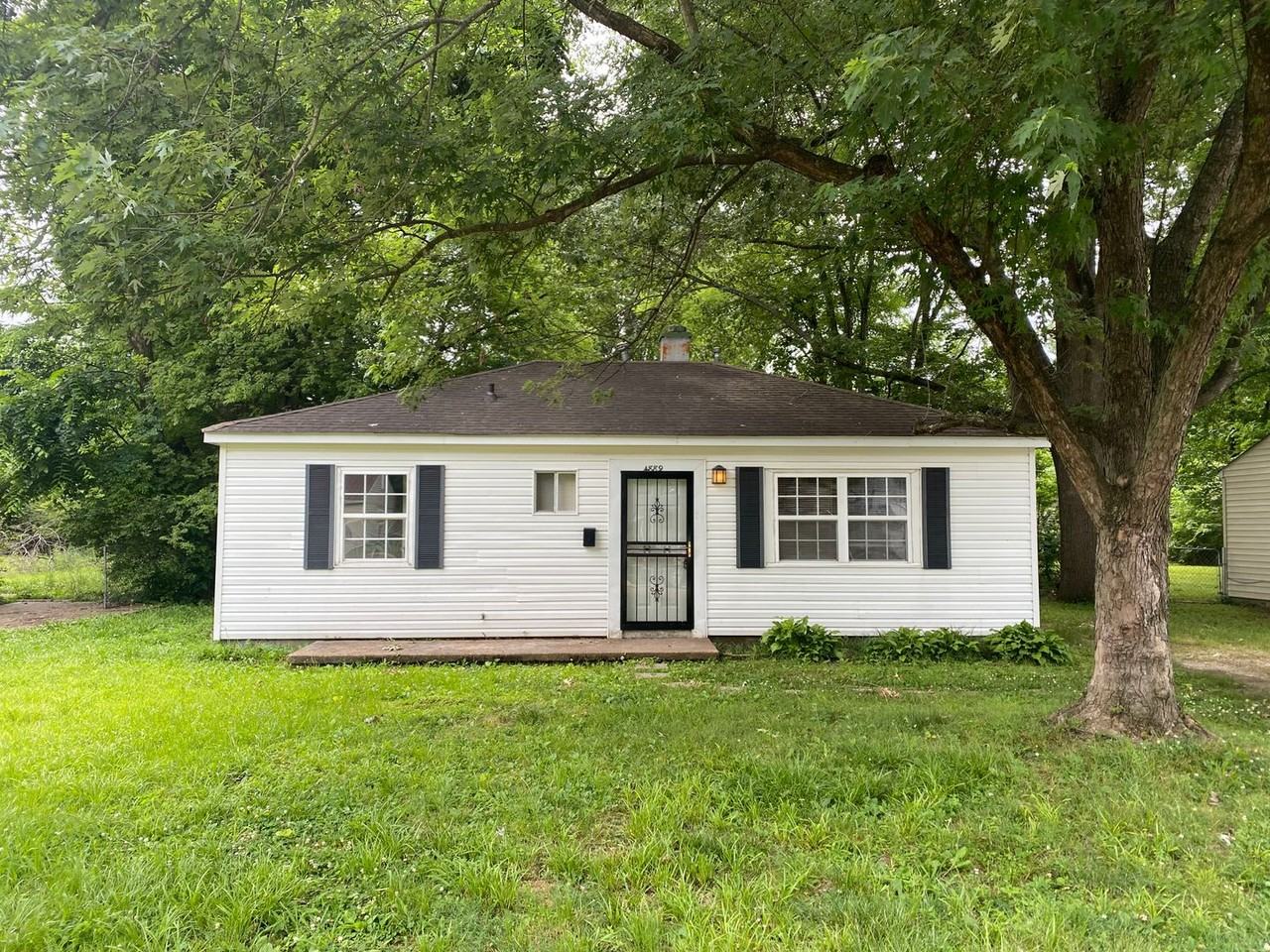 4889 Montgomery Rd - Photo 3 of 8