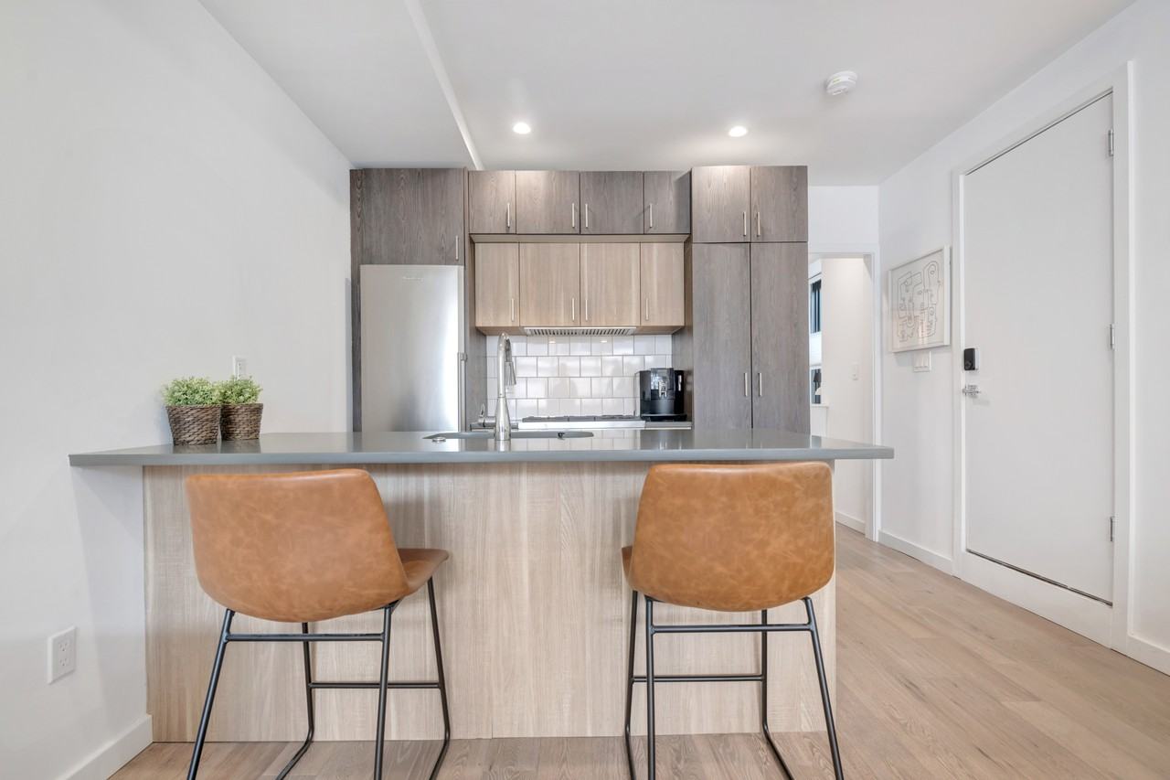 1412 15th St Nw #3 - Photo 6 of 17