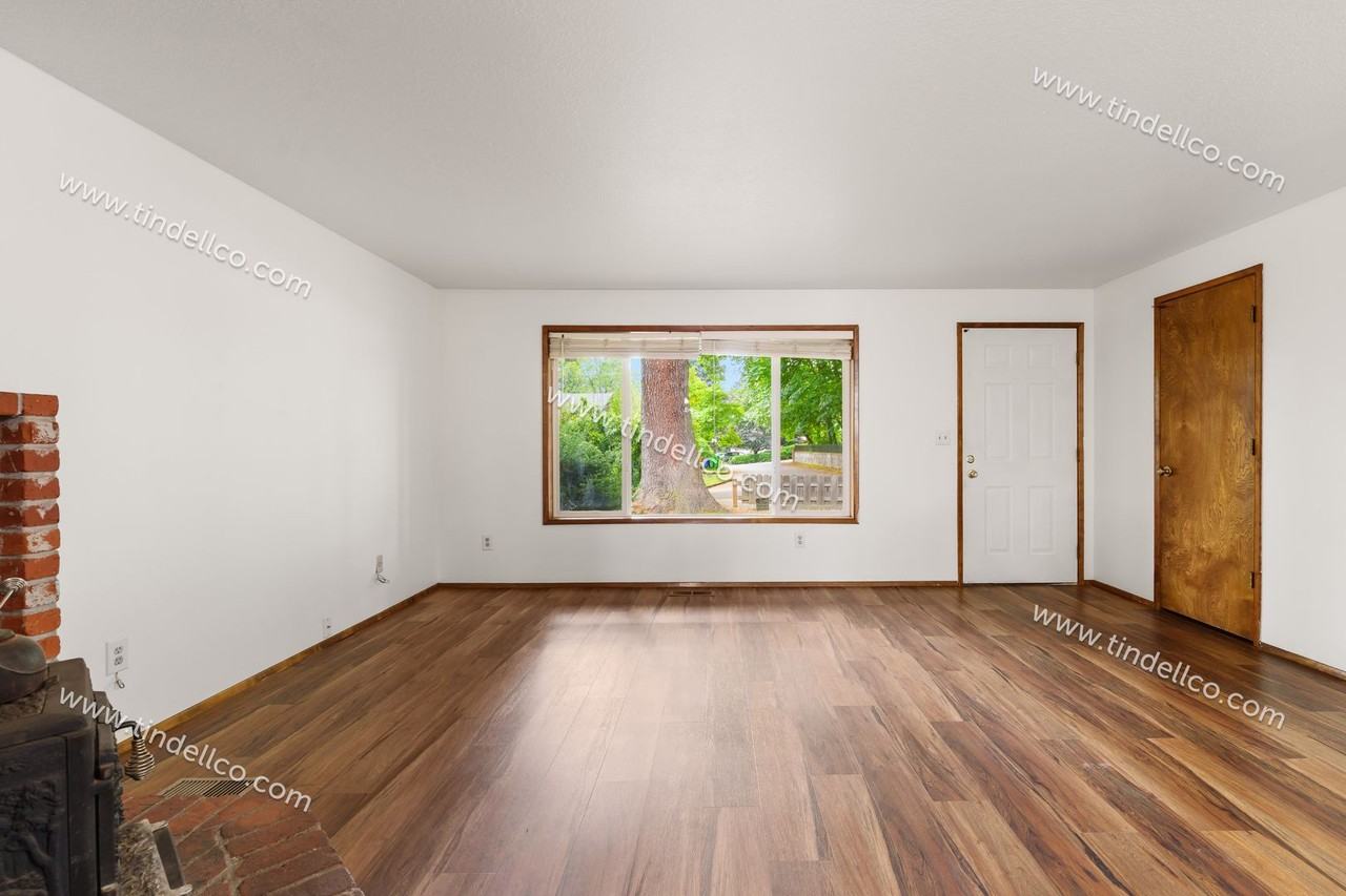 5281 Ne 57th Ave - Photo 6 of 20