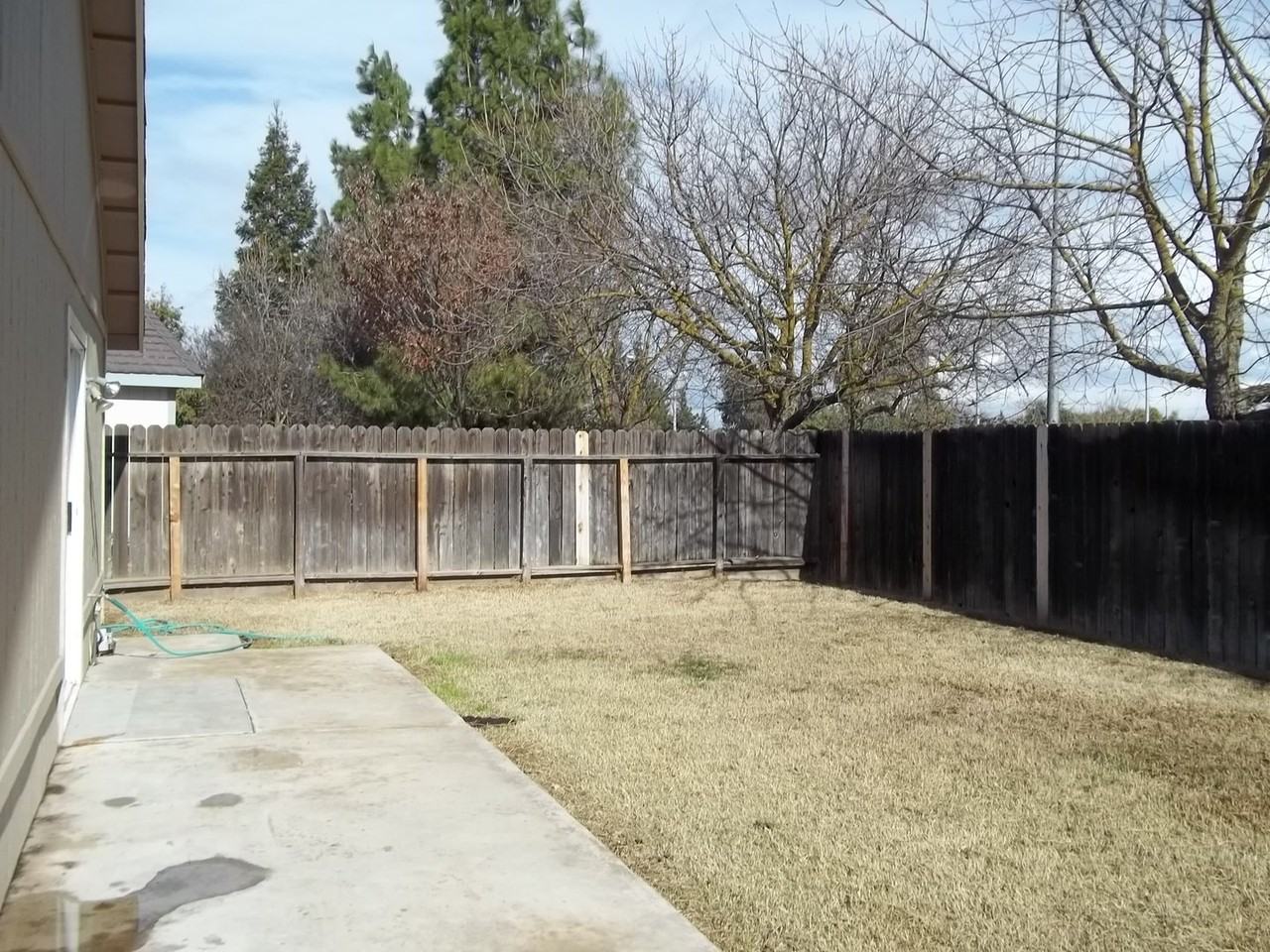 4436 N Wheeler Ave - Photo 4 of 12