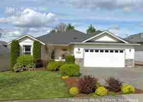 featured image of 3921 Ruston Way