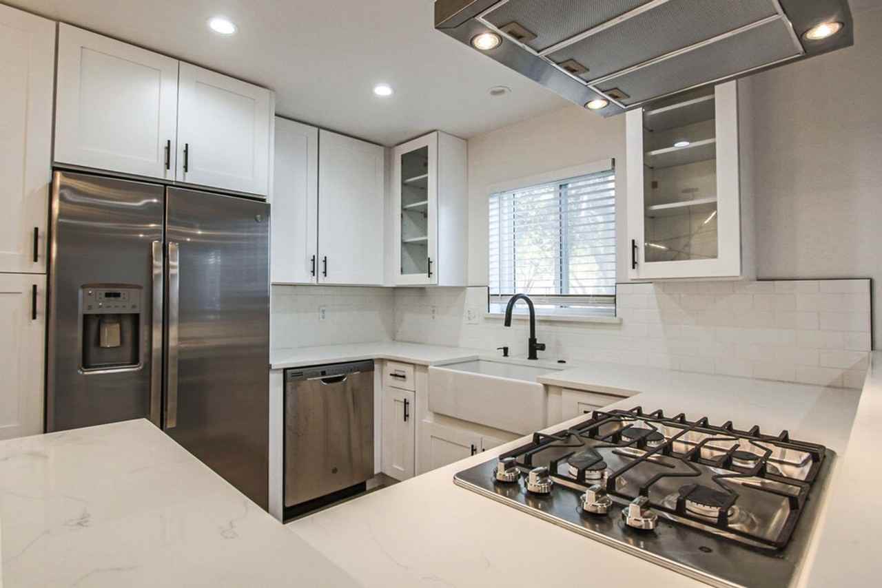 Knoxwood Apartments - Photo 4 of 10