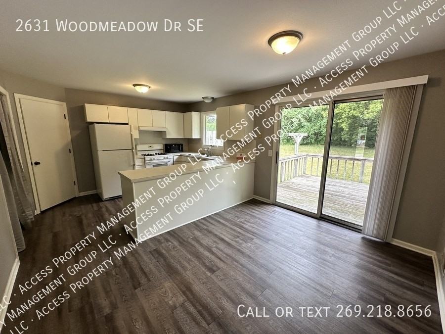2631 Woodmeadow Dr Se - Photo 5 of 32
