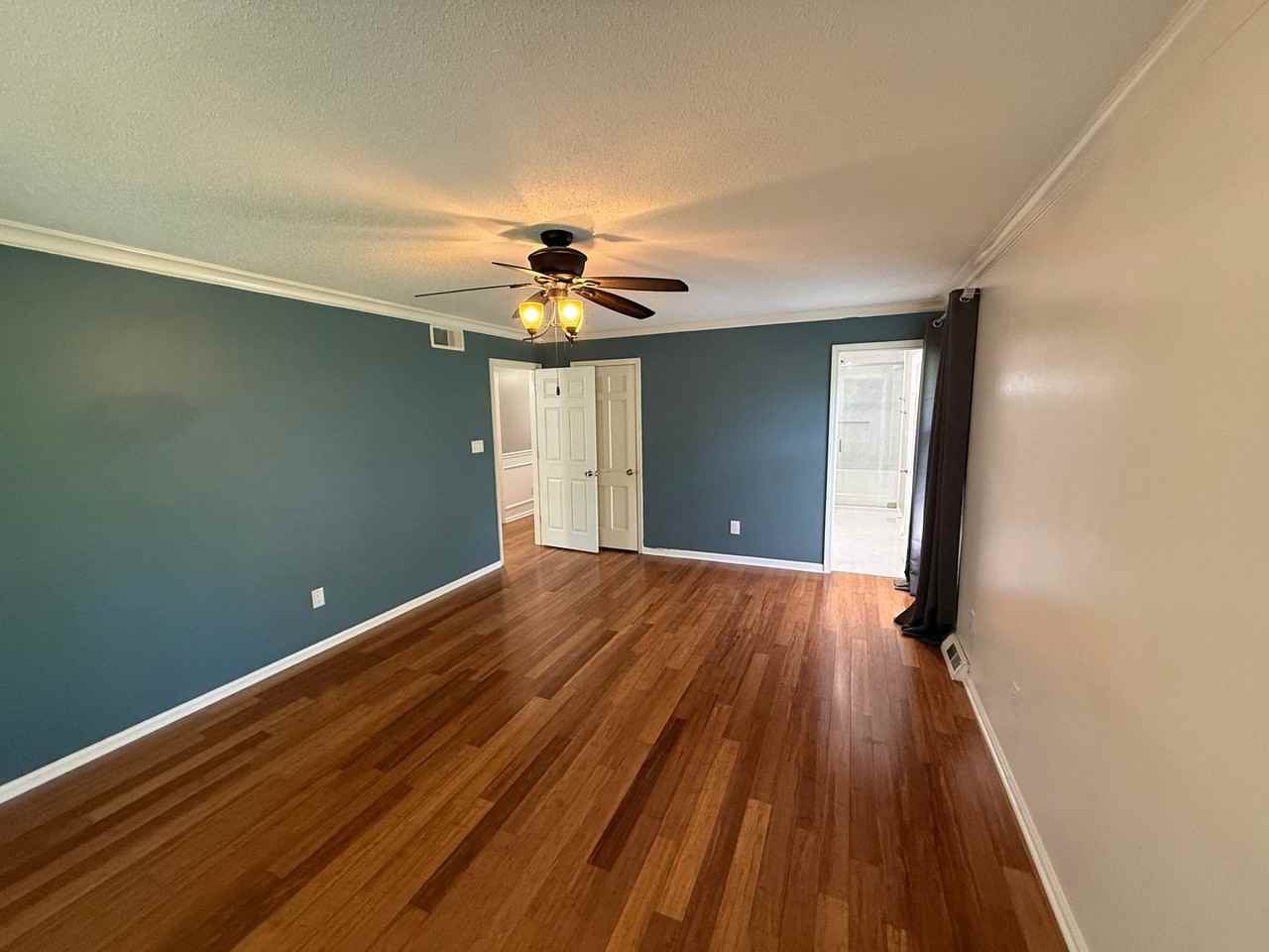 2500 Bluff Blvd - Photo 7 of 50