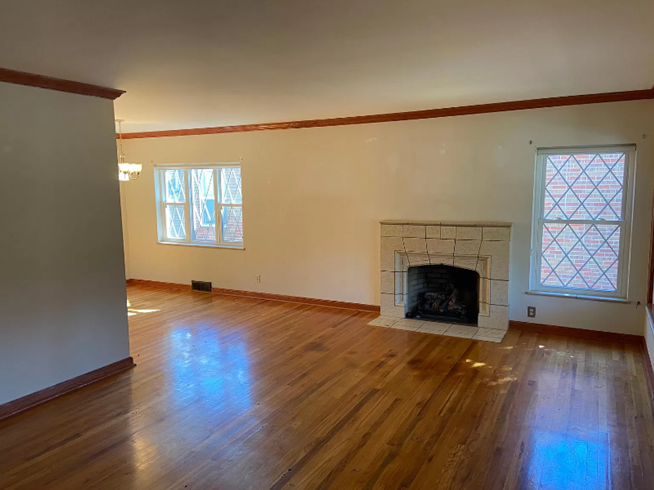 420 W 3rd Ave - Photo 6 of 15