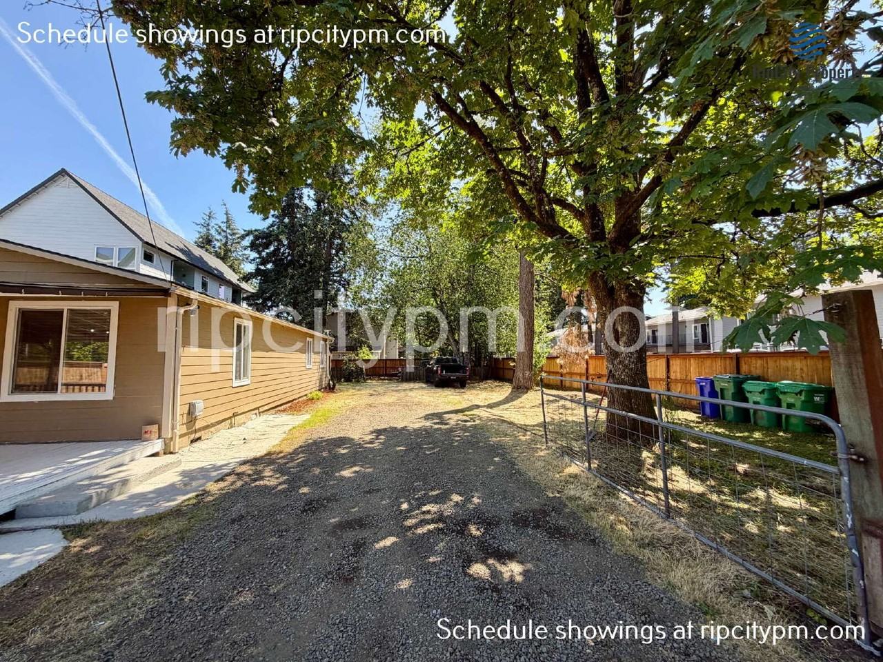 17500 E Burnside St - Photo 2 of 23