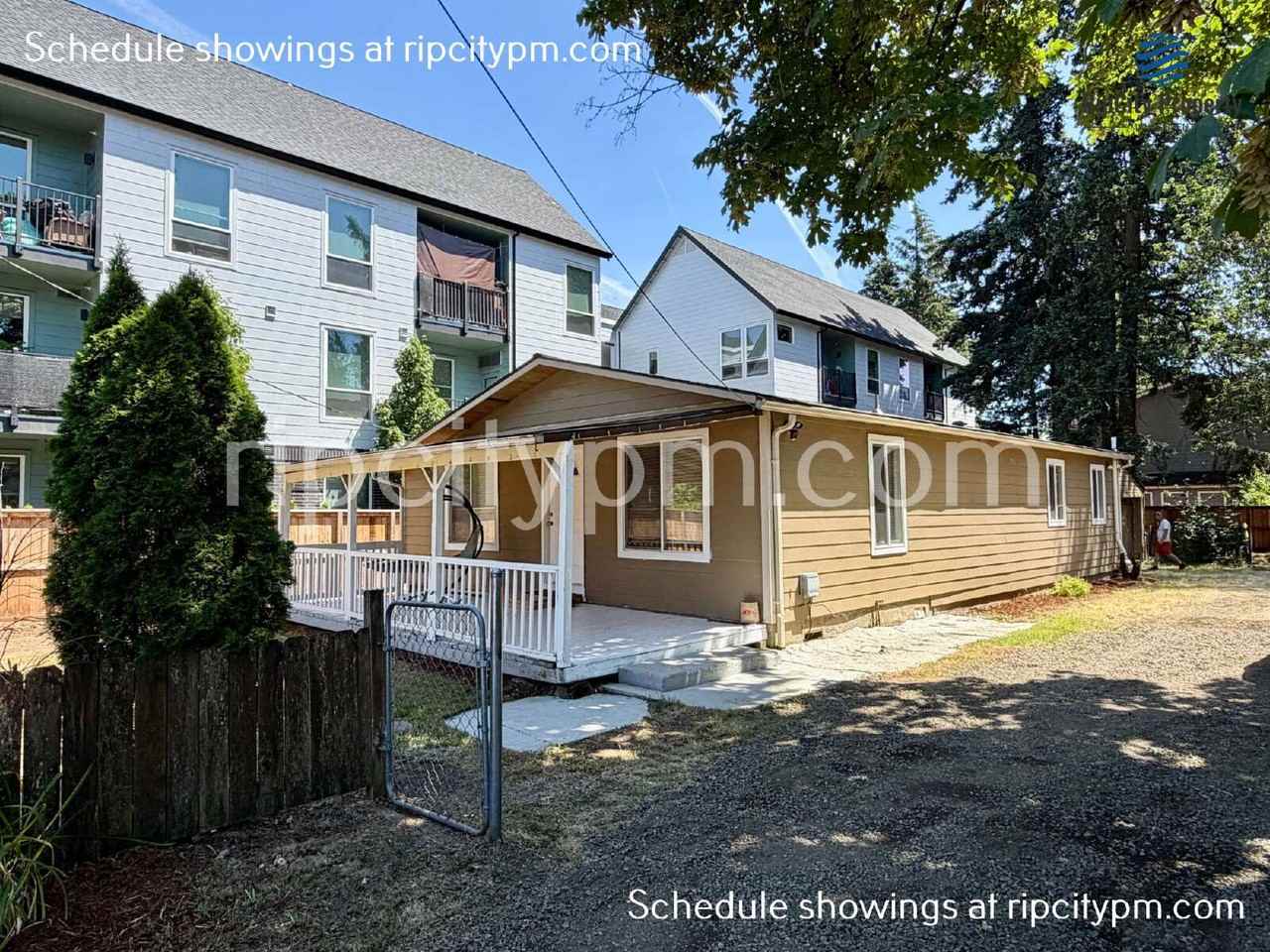 17500 E Burnside St - Photo 3 of 23