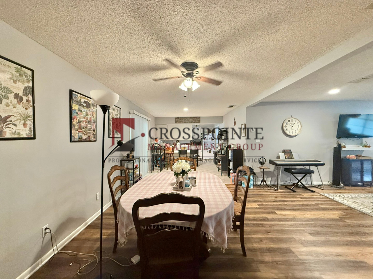 2741 Amy Ln - Photo 5 of 29